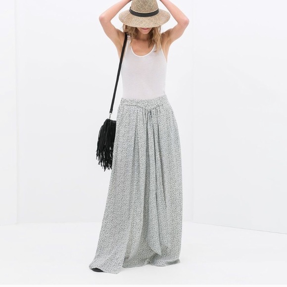 Zara Dresses & Skirts - Zara Maxi Skirt